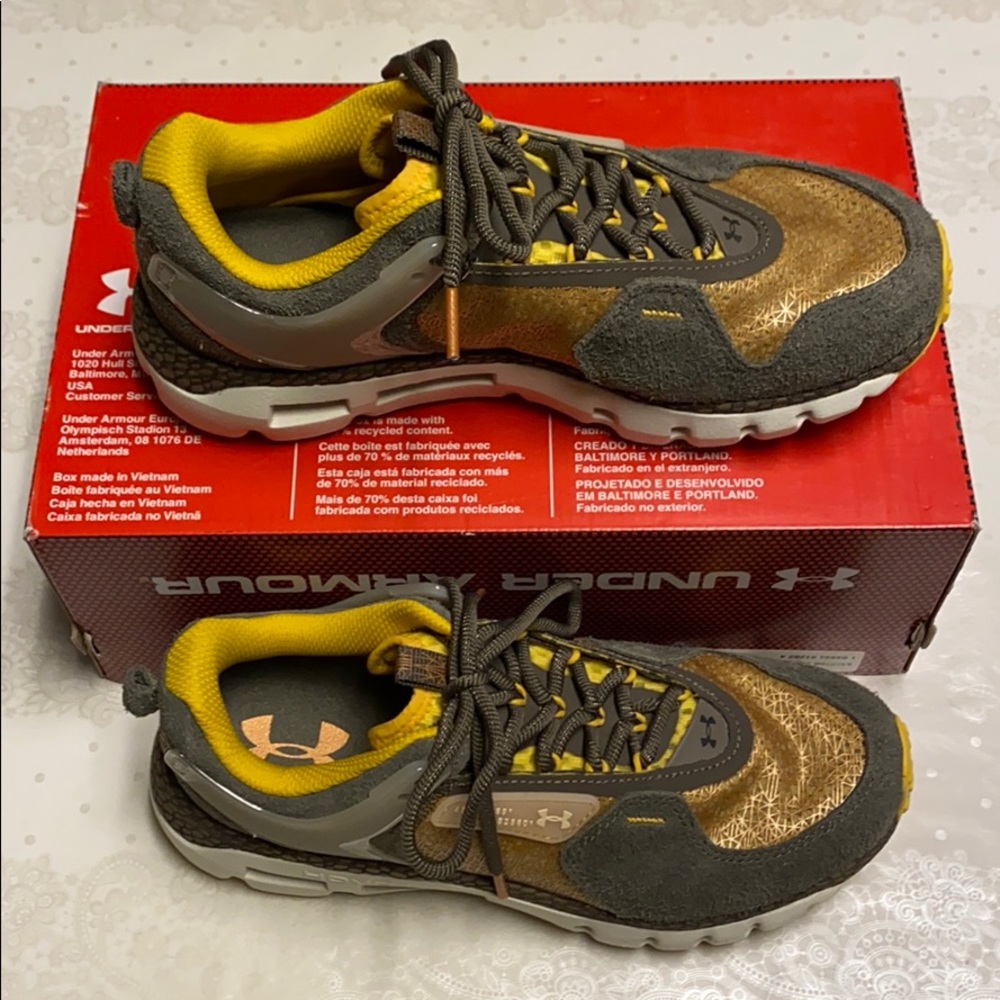 NEW UNISEX UA HOVR SUMMIT HIKING SHOES - Picture 2 of 7